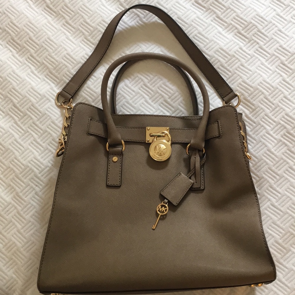 MK tote